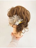 ふんわりルーズシニヨン×ドライフラワーアレンジ