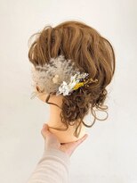 アエル 宝塚南口駅前店(aeru)&nbsp;ふんわりルーズシニヨン×ドライフラワーアレンジ