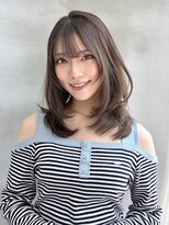 グローアイヴィ 大宮(GLROW IVY)&nbsp;▼ふんわりハッシュカットレイヤーカットブラウングレージュ
