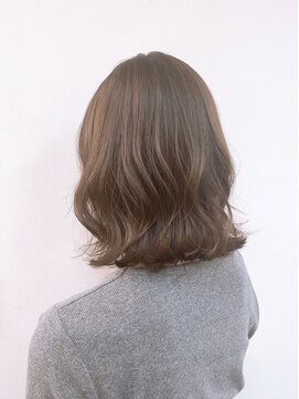 トップヘアー 玉島店(TOP HAIR) 《TOPHAIR 玉島店/ ベリー》肩ボブ×スモークベージュ