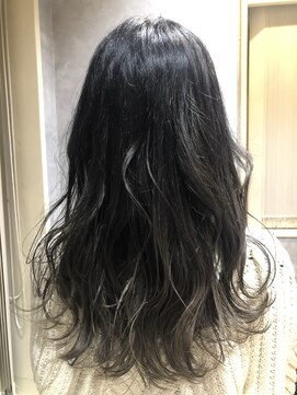 ブレス ヘアアンドスパ 湘南台(bless hair spa) オンナカッコイイ　グラデーションカラーロング