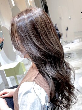 ストレータ バイ マリオ(Strata by mario) <宮本>ナチュラルハイライト