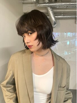 ノラ シブヤ(NORA) ボブレイヤー/ウルフカット/ブラウンカラー