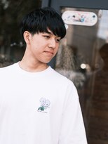 デフ(def)&nbsp;メンズ さりげない動きのある黒髪マッシュ