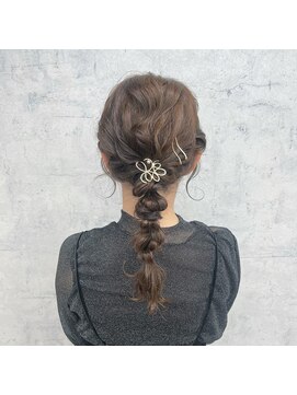 リミットバイアフィナー 大宮店(limit by Afinar) 編みおろしヘア