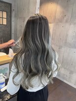 トゥルークリエイション 渋谷(True Creation SHIBUYA)&nbsp;ギャル強めハイライトカラー