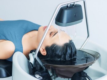 ヴィサージュクルー(VISAGE crew)の写真/【勝どき駅1分】VISAGEで人気の【頭浸浴】なら癒されながら頭皮の血行を促進♪癒しのひと時を☆