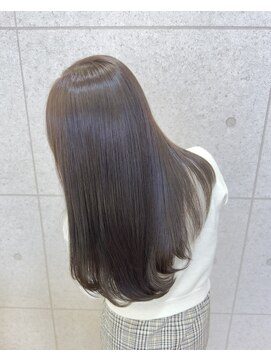 ヒップスアイズ(Hip's eyes) オリーブグレージュ/暗めカラー/髪質改善