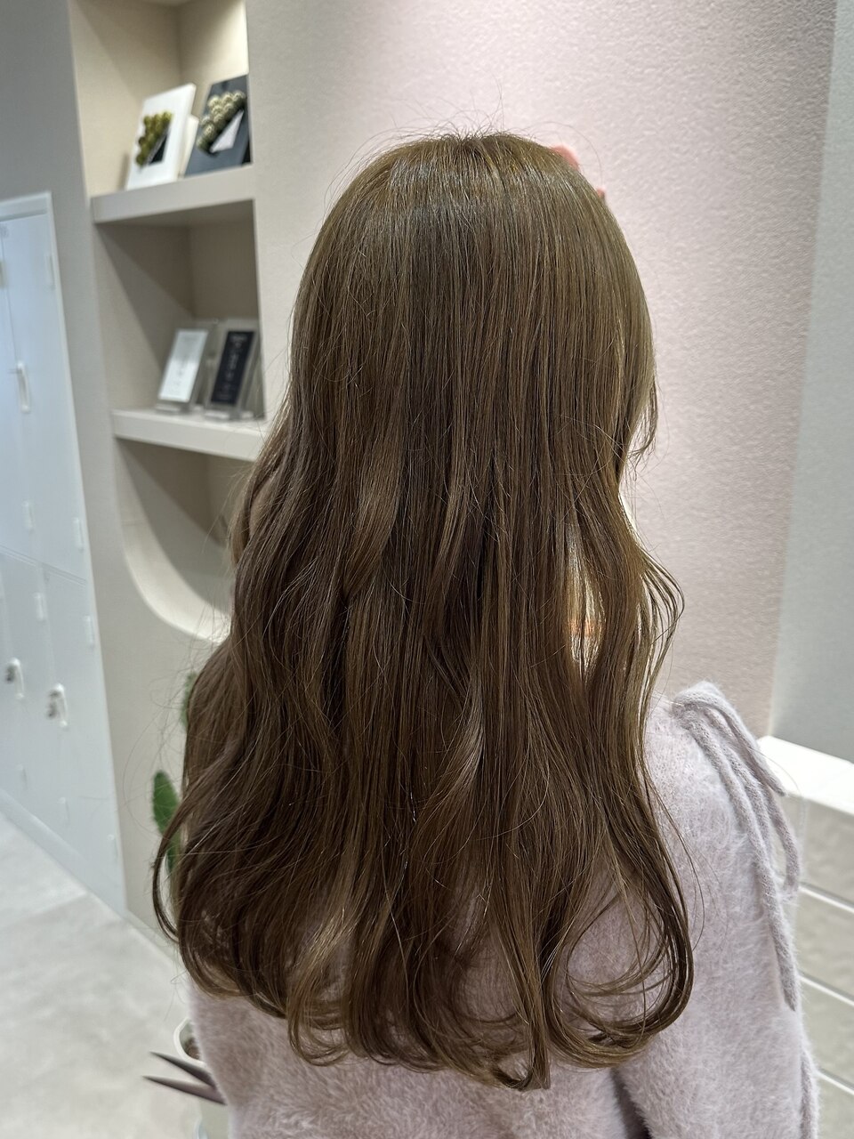 ピンクベージュ/ブリーチ/表参道/原宿/女性美容師