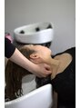 ヘアーズ クラール(Hair's curar) 首筋のリンパを流します。フェイスラインがすっきりする効果有