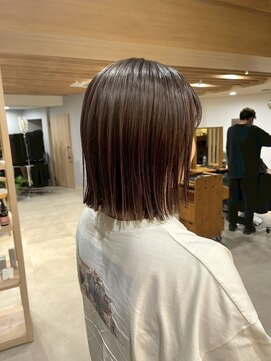 キキ(KIKI) ぷつっとボブ