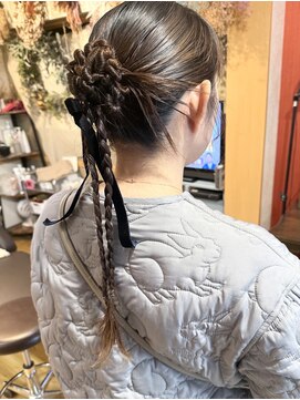 シオン(sHioN) ヘアセット