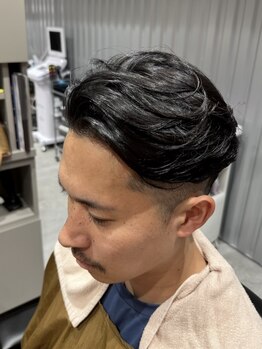 センス 洗足店の写真/眉毛一つで印象は大きく変わる！ケアメニューも充実しているので気になるお悩みもスッキリ解消!