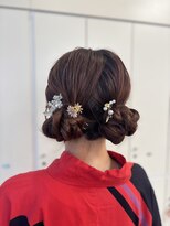 プランタンアヴェダ(printemps AVEDA)&nbsp;ゆるツインお団子アレンジ