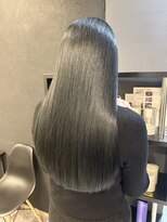 ルミス 表参道(Lumis)&nbsp;ストレートスタイル/艶髪/髪質改善/縮毛矯正/表参道/青山/外苑前