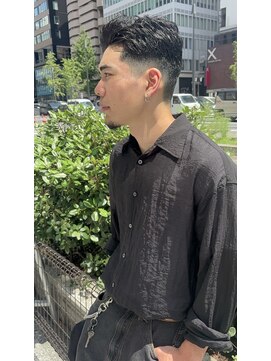 アッド バイ ケーツー(add by K-two) シルエットがかっこいいカジュアルなバーバースタイル