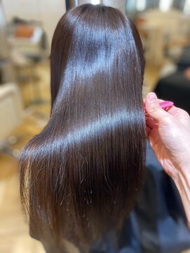 イリー 代官山(ILY) 髪質改善 縮毛矯正ロング