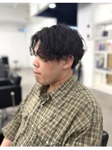 学生から大人まで大人気！清潔感と無造作感の 【波巻きパーマ】