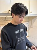 センター分け 女子/テクノカット/ミディアム 髪型/短髪