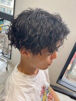 エリマ 横浜西口(elima)&nbsp;刈り上げメンズカット大人ツイストスパイラルパーマ