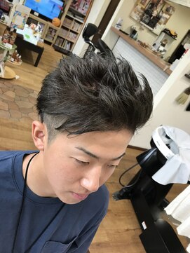 ヘアーアンドフェイシャルキング(Hair&Facial King) ツーブロサファイヤブルー