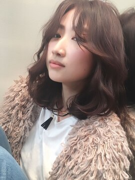 ルレ 覚王山(Relais) 大人かわいいピンク