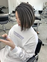 グリフィカ(grifica)&nbsp;透明感グレージュのバレイヤージュカラー！