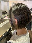 ショートボブ