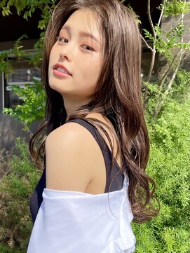 ブランチ(branch) 【branch鬼塚】透け感グレージュカラー、大人可愛いセミディ