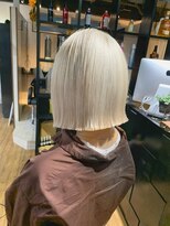 アルカナ 明治神宮前原宿(ARCANA)&nbsp;ボブ　ホワイトカラー　ブロンドヘア　ミルクティーベージュ