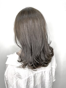 エイル 西梅田(eyl) ブリーチなし♪柔らかグレージュ