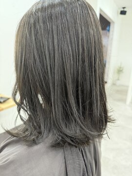 ウィット(8) オリーブカラー