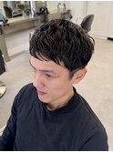 ナチュラルショート フェードカット スペインカール U24 ☆ 眉