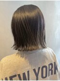 極細ハイライトで暗髪でも垢抜けるデザインカラー/グレージュ