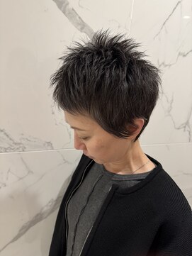 クララ ヒロシマセカンドフロア(CLALA Hiroshima 2nd floor) ベリーショート／ウルフショート/ウルフヘア