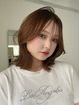 ヨーク(YOKE) ミディアムレイヤーくびれミディアムダブルカラーベージュ