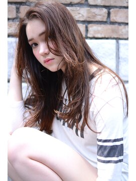 ミラバイグリーン(Mira by green) サマー 抜け感 ash beige