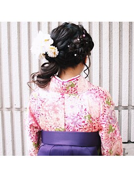 ネオリーブカップ 町田店(Neolive capu) 【ＮｅｏｌｉｖｅＣａｐｕ】卒業式　サイド　ヘアセット　着物