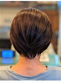ショートボブ