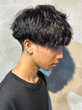 ニアウ 伊勢崎連取店(Niau) 波巻きスパイラルパーマツイストスパイラルパーマシャドウパーマ