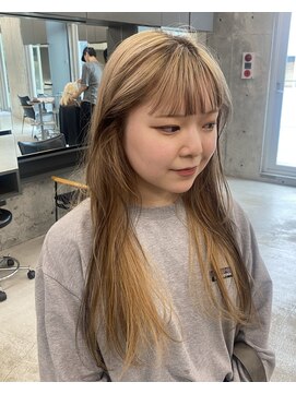 ビューズ(VIEWS) ベージュ/ローライト/デザインカラー/ツートーン/バイカルテ