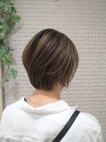 オリーブスバイネオリーブ(Olive's by neolive)&nbsp;イメチェン_ホワイトブロンド_外ハネボブ_美髪_ワイドバング