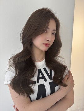 ヴィヴィー 福岡天神店(VIVIE) ブリーチなしダブルカラーで透明感抜群