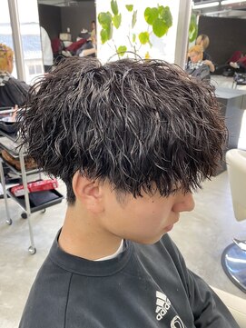 エデアンルクラ 下通(EDEAN Leclat) 熊本メンズパーマ ツイスパ 波巻き マッシュ MEN'S HAIR