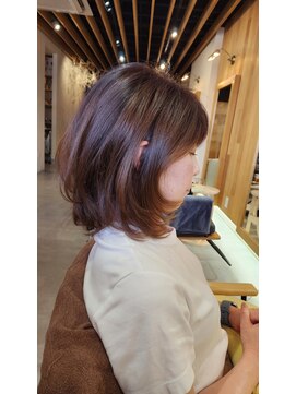 キレイコムデュース(Deuce) 艶カラーのミディアムレイヤー