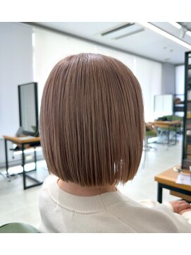 マインドヘアー(MiND HAiR) くすみラテベージュボブ＿艶感カラー＿髪質改善＿１２