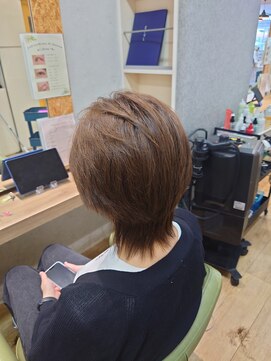 ブロッサム 東中野店 秋カラー　透けるような透明感のミルクティーグレージュ