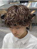 仙台波巻きスパイラルパーマハイライトメッシュマッシュウルフ