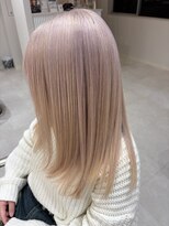 ルシエバイファブリック(Lucie by fabrique)&nbsp;ホワイトベージュ×ナチュラルストレート