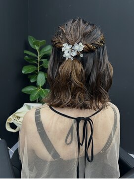 スポット(SPOT) ハーフアップアレンジ